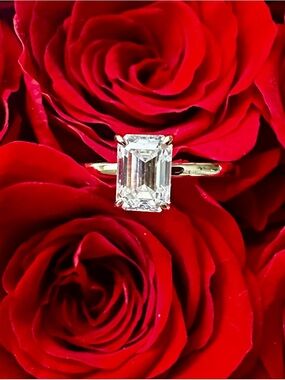 1CT Emerald Cut Moissanite Diamond Solitaire Ring Gold Engagement Promise Ring